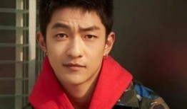 娱乐爆料屈楚萧视频播放,娱乐爆料引发网友热议